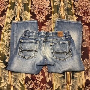 3/$22 Women’s BKE Jean Capris size 24